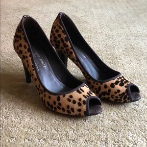 Donald J Pliner Cheetah Heels